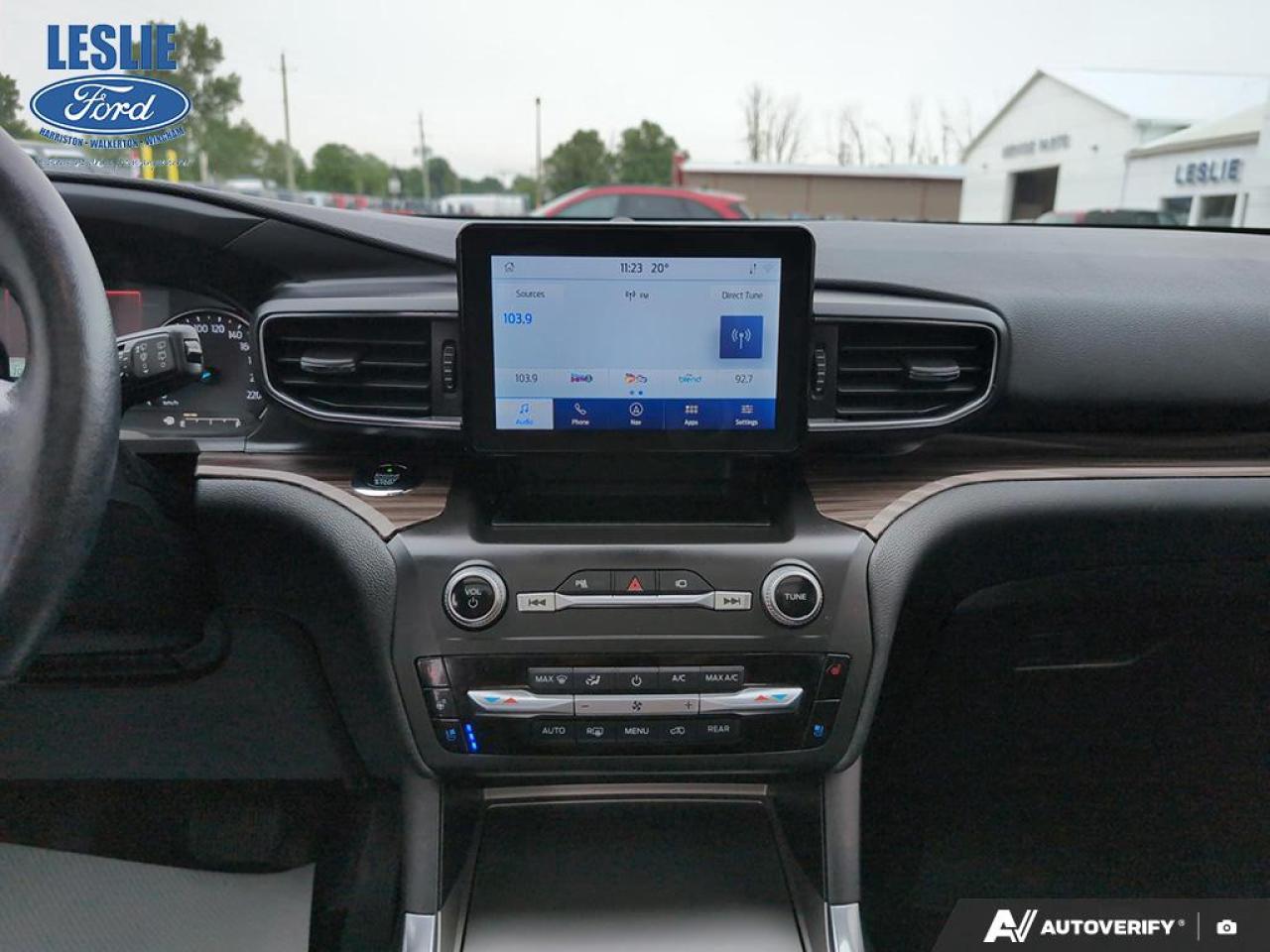 2020 Ford Explorer Limited 4WD Photo