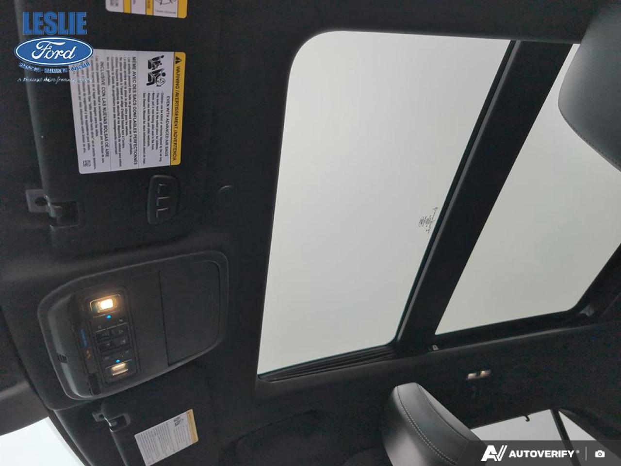 2020 Ford Explorer Limited 4WD Photo