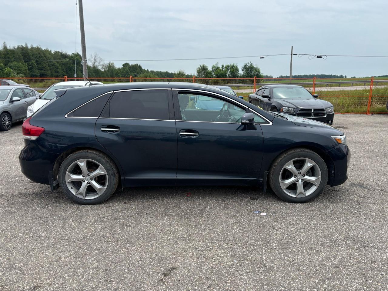 2014 Toyota Venza  - Photo #5