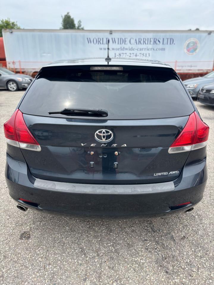 2014 Toyota Venza  - Photo #4