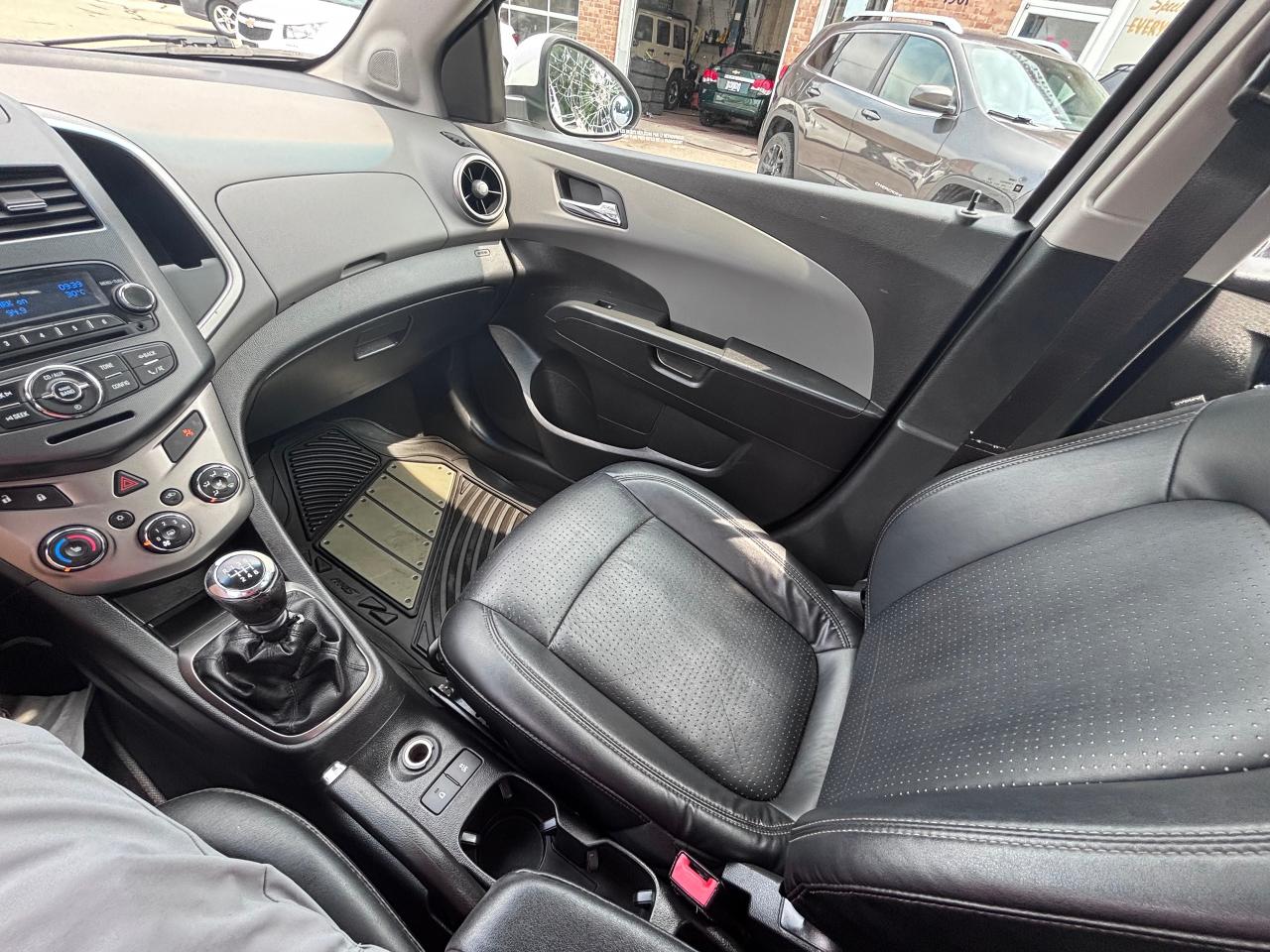 2012 Chevrolet Sonic LTZ HEATED SEATS + ROOF - Photo #20