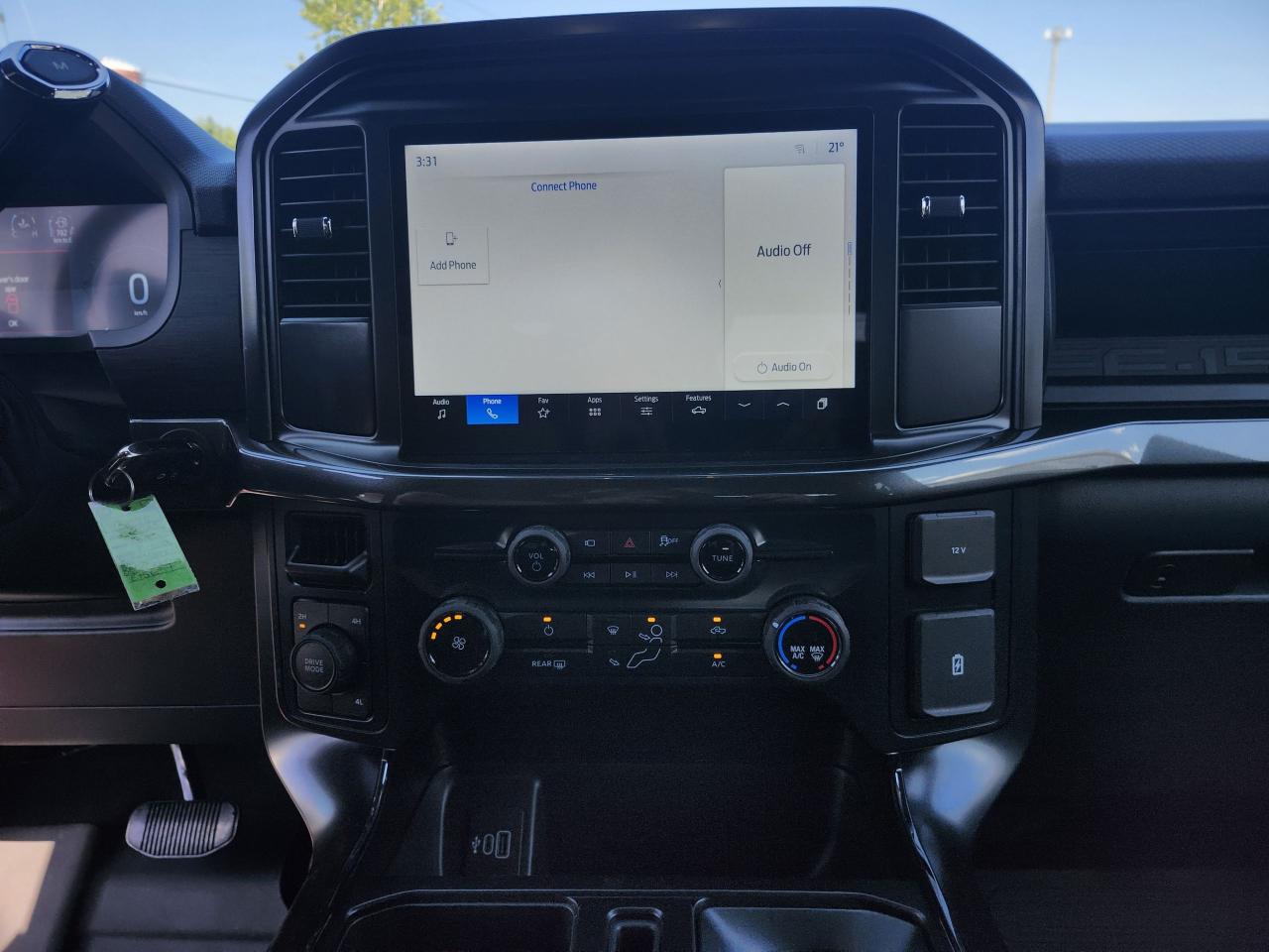 2025 Ford F-150 STX 4WD SuperCrew 5.5' Box Photo5