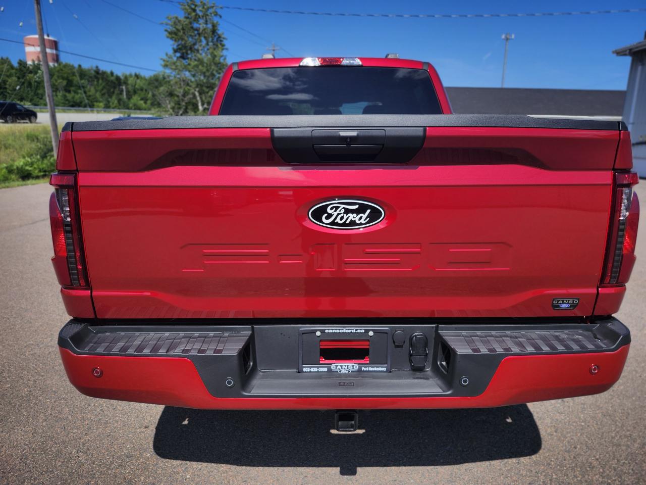 2025 Ford F-150 STX 4WD SuperCrew 5.5' Box Photo5