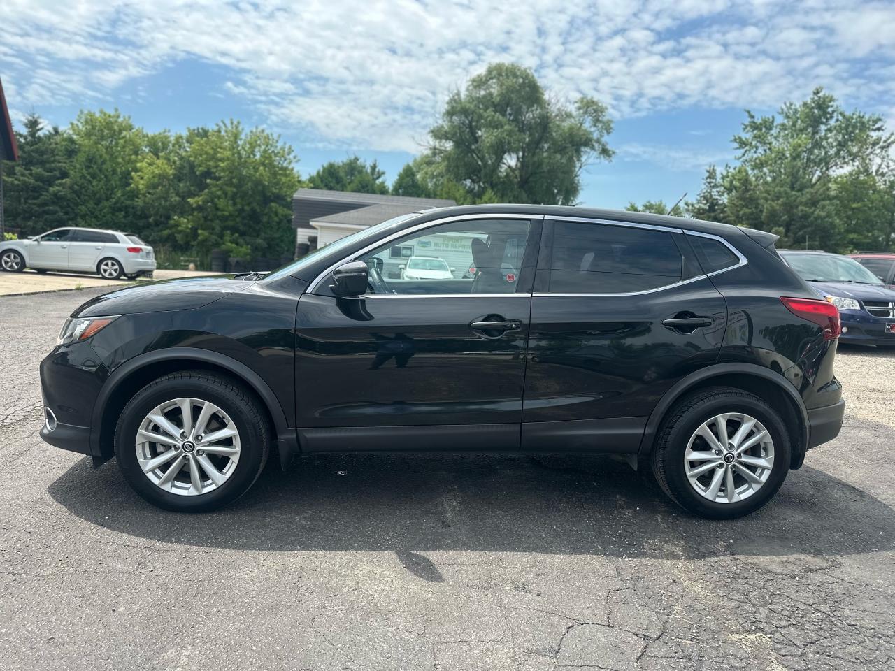 2019 Nissan Qashqai SV Photo27