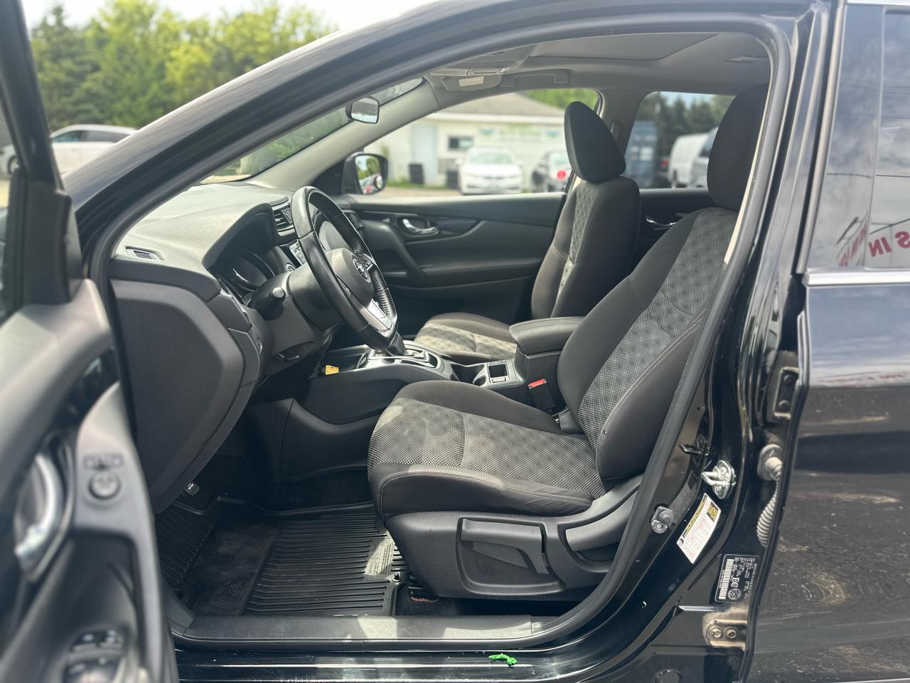 2019 Nissan Qashqai SV Photo31