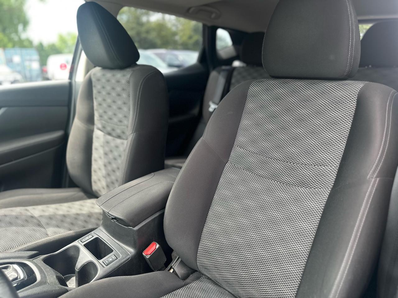 2019 Nissan Qashqai SV Photo12