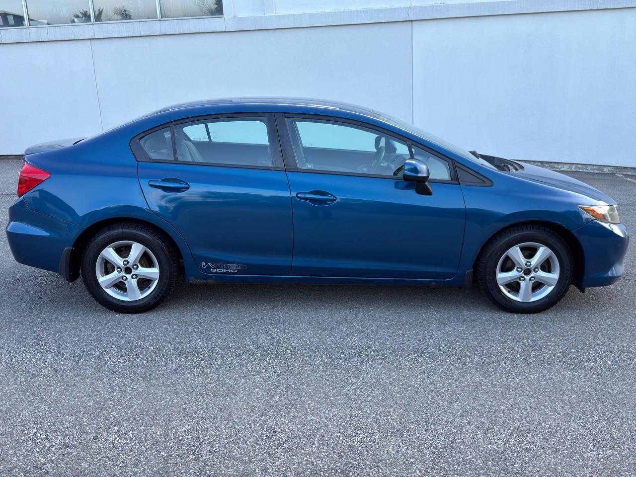2012 Honda Civic LX - Photo #4