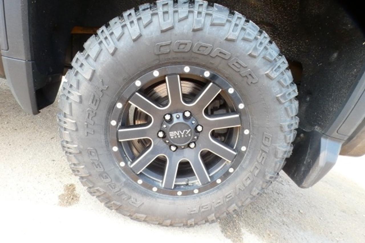 2022 GMC Sierra 1500 AT4 Limited DURA DSL w/H&C L, htd wheel, NAV, BUC - Photo #36