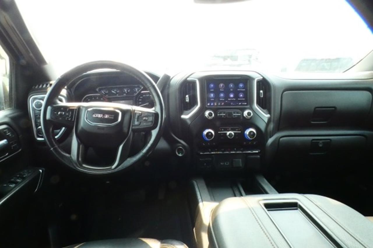 2022 GMC Sierra 1500 AT4 Limited DURA DSL w/H&C L, htd wheel, NAV, BUC - Photo #11