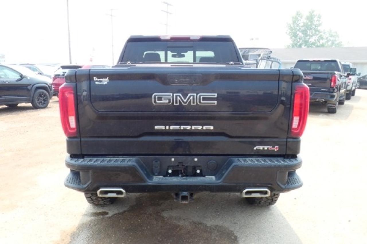 2022 GMC Sierra 1500 AT4 Limited DURA DSL w/H&C L, htd wheel, NAV, BUC - Photo #7