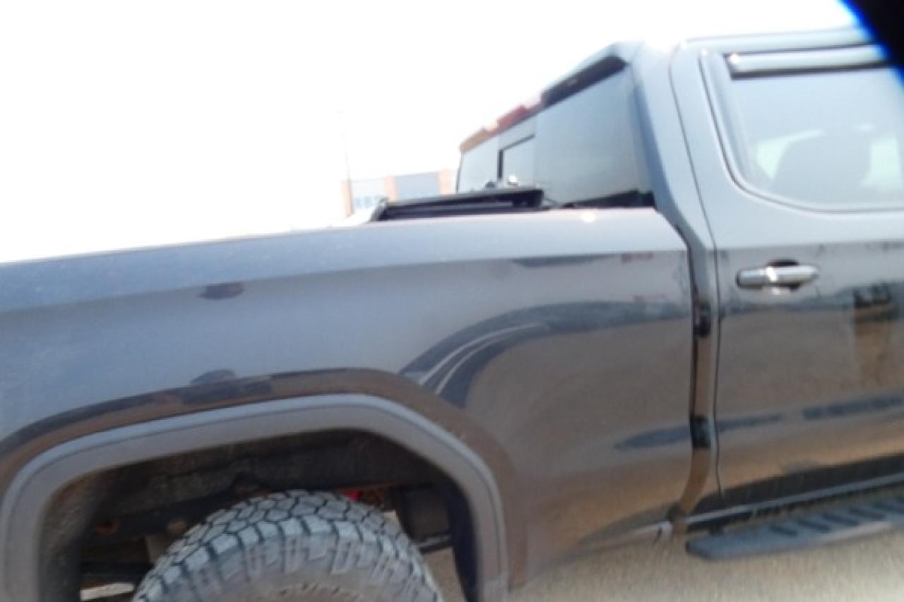 2022 GMC Sierra 1500 AT4 Limited DURA DSL w/H&C L, htd wheel, NAV, BUC - Photo #35