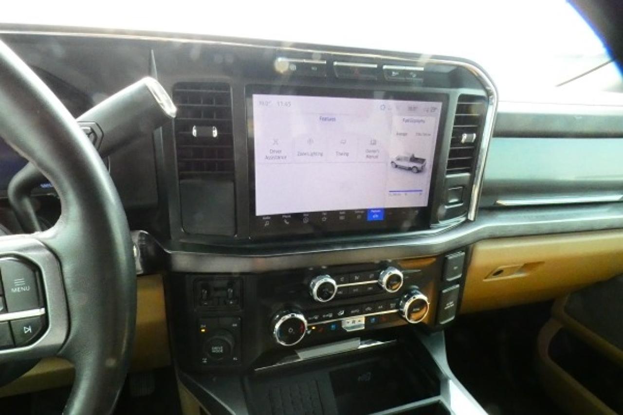 2024 Ford SUPER DUTY F-350 SRW LARIAT P/S DSL 8' box w/H&C L, Htd wheel, NAV, BUC - Photo #15