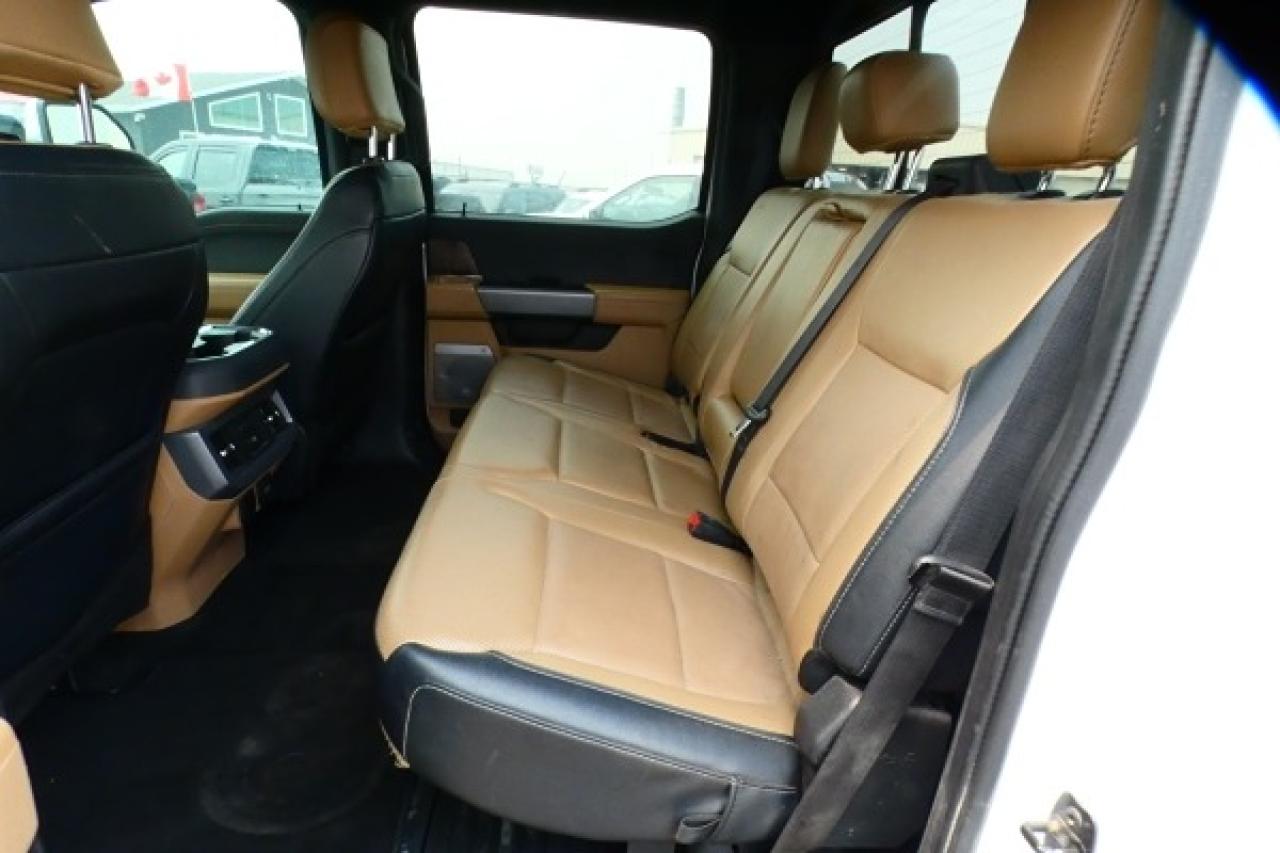 2024 Ford SUPER DUTY F-350 SRW LARIAT P/S DSL 8' box w/H&C L, Htd wheel, NAV, BUC - Photo #9