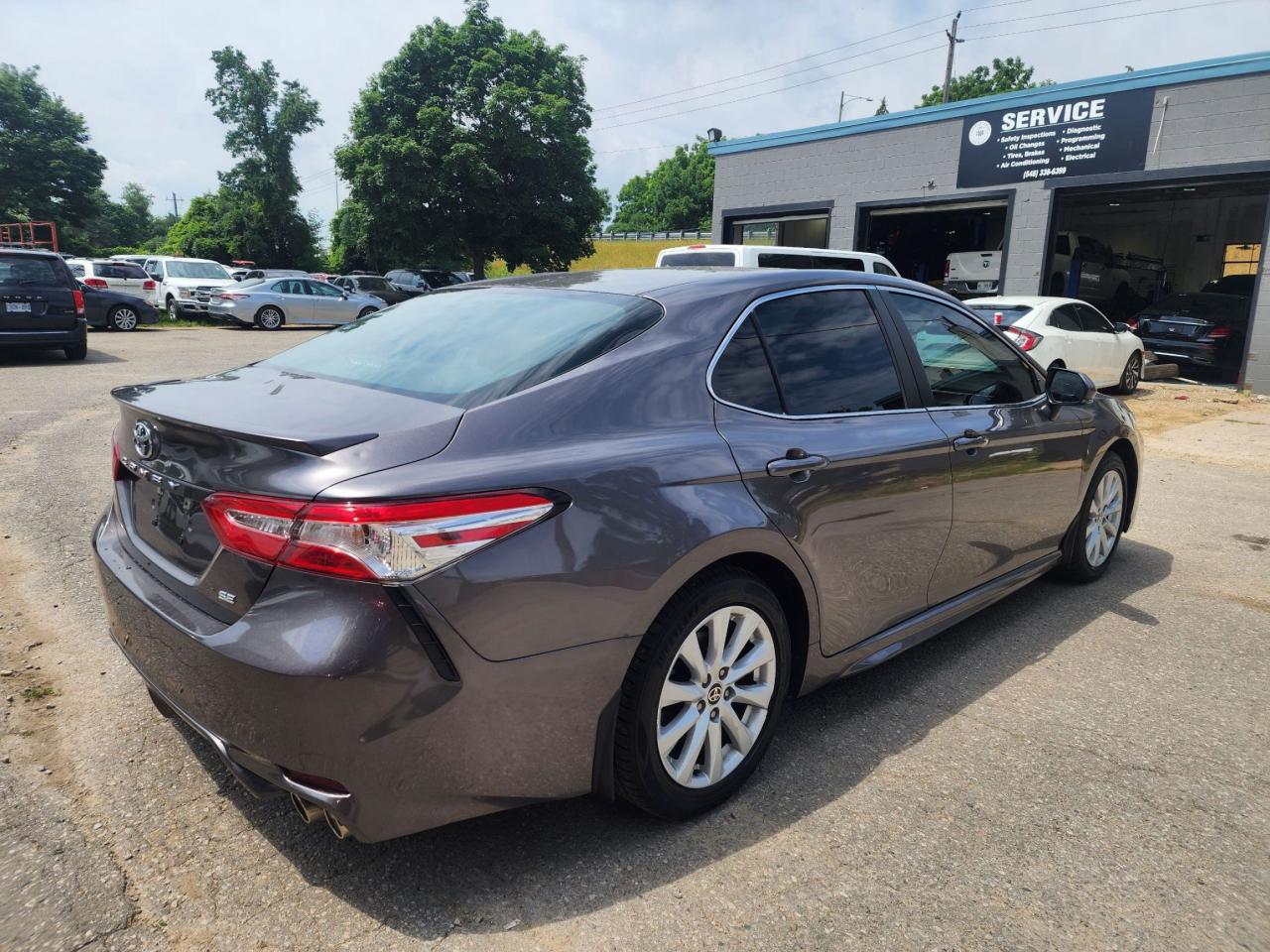 2020 Toyota Camry SE l Sporty l Reliable l Fuel Efficient
