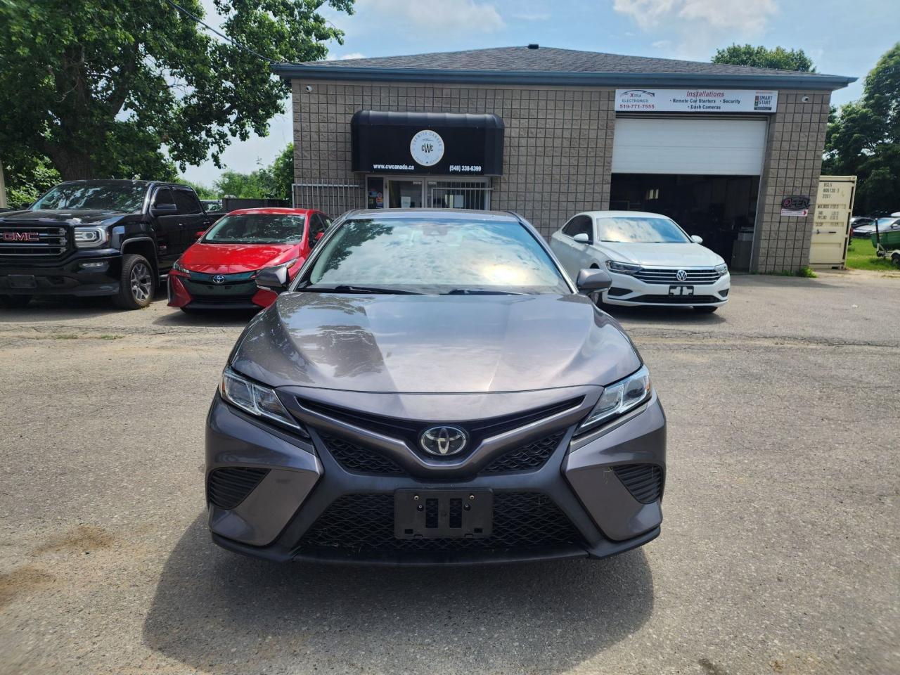 2020 Toyota Camry SE l Sporty l Reliable l Fuel Efficient