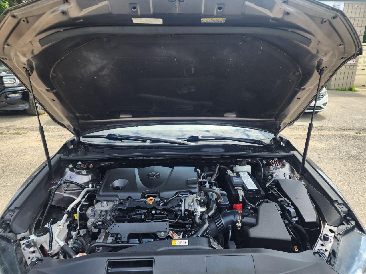 2020 Toyota Camry SE l Sporty l Reliable l Fuel Efficient