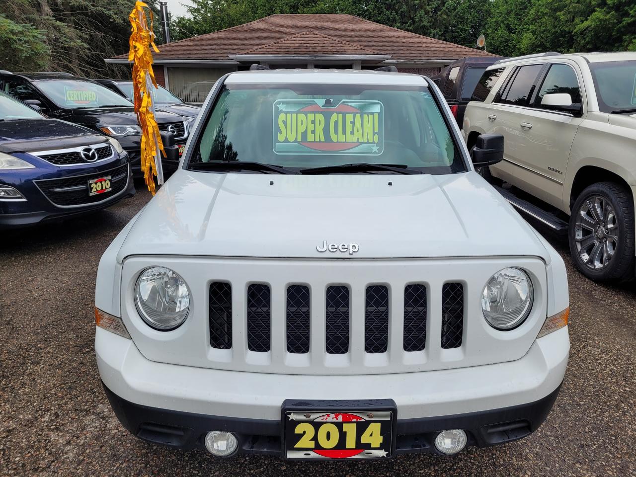 2014 Jeep Patriot FWD 4dr North Clean CarFax Finacing Trades-ins OK! - Photo #2