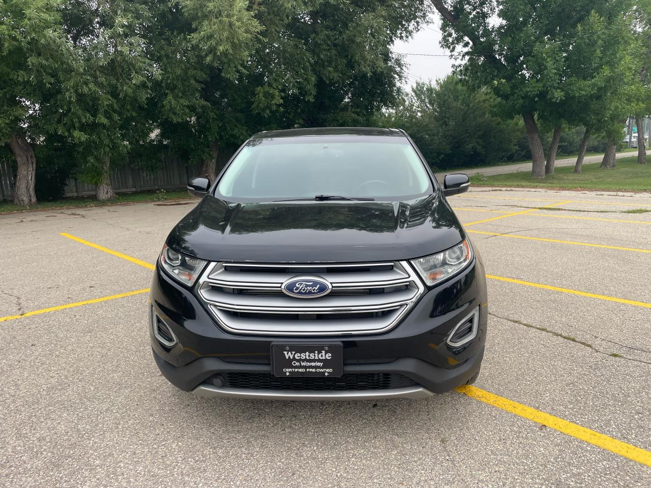 2016 Ford Edge Titanium - Photo #2