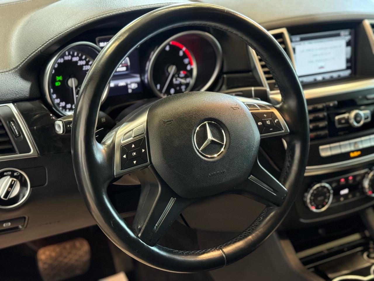 2013 Mercedes-Benz GL350 BLUETEC AMG PKG|7PASS|NAV|360CAM|BSM|HK SOUND|DVD| - Photo #9