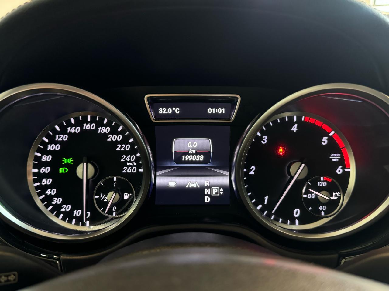 2013 Mercedes-Benz GL350 BLUETEC AMG PKG|7PASS|NAV|360CAM|BSM|HK SOUND|DVD| - Photo #16