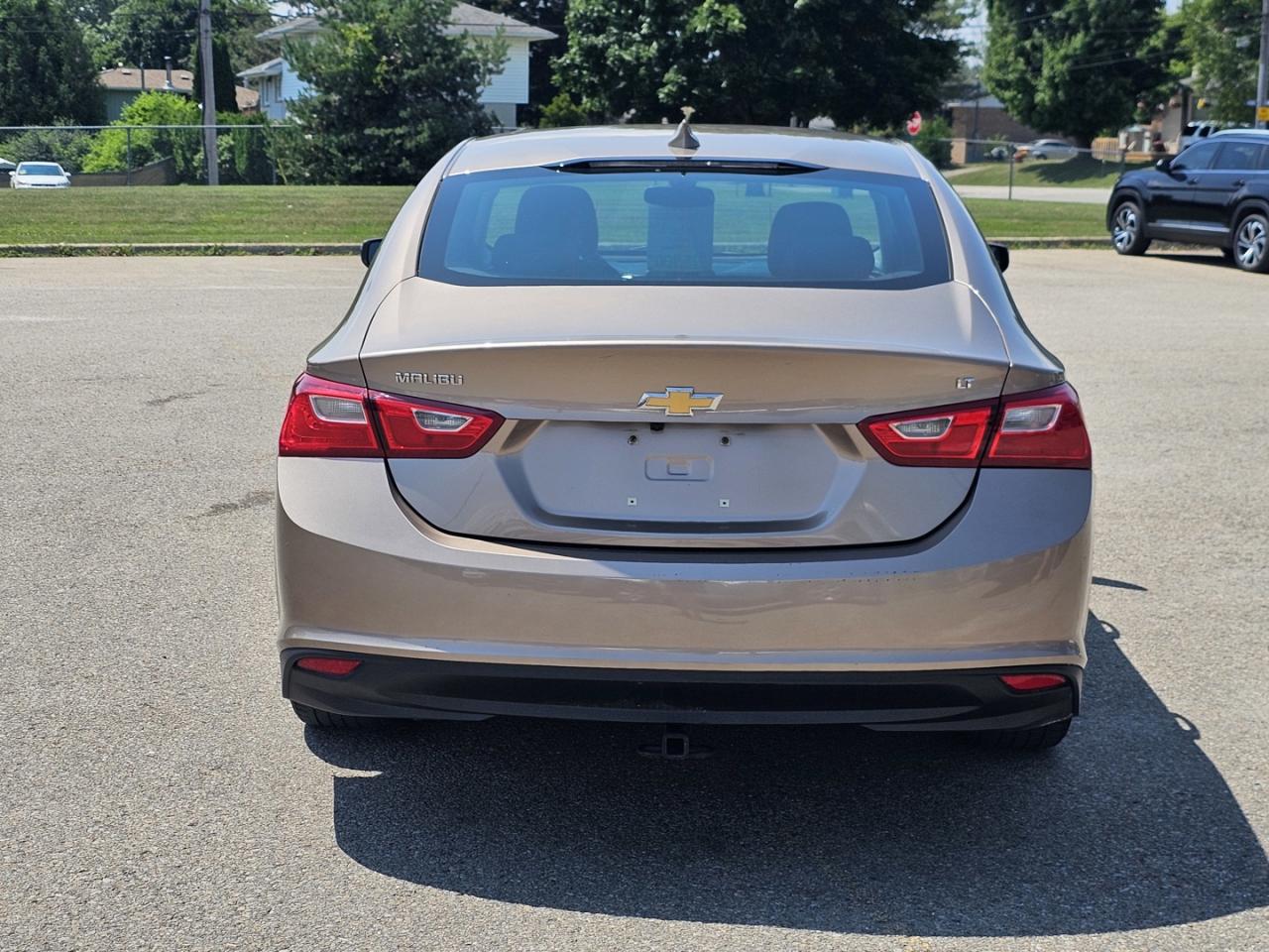 2018 Chevrolet Malibu LT - Photo #6