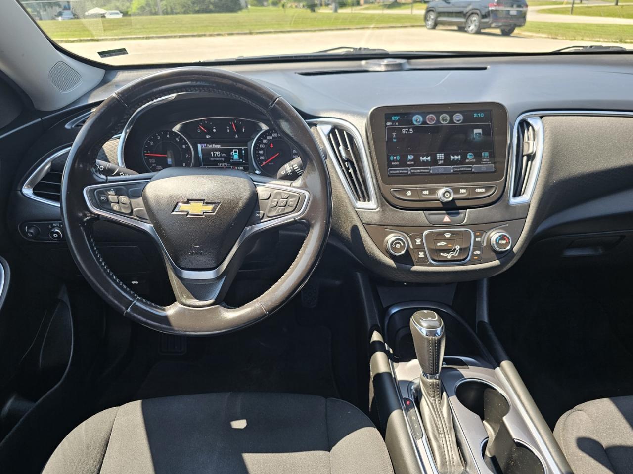 2018 Chevrolet Malibu LT - Photo #14