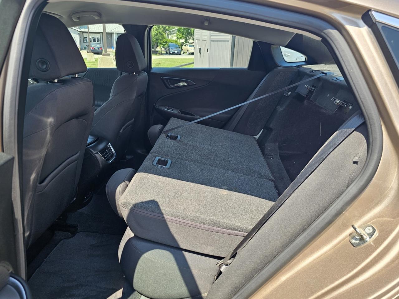 2018 Chevrolet Malibu LT - Photo #20