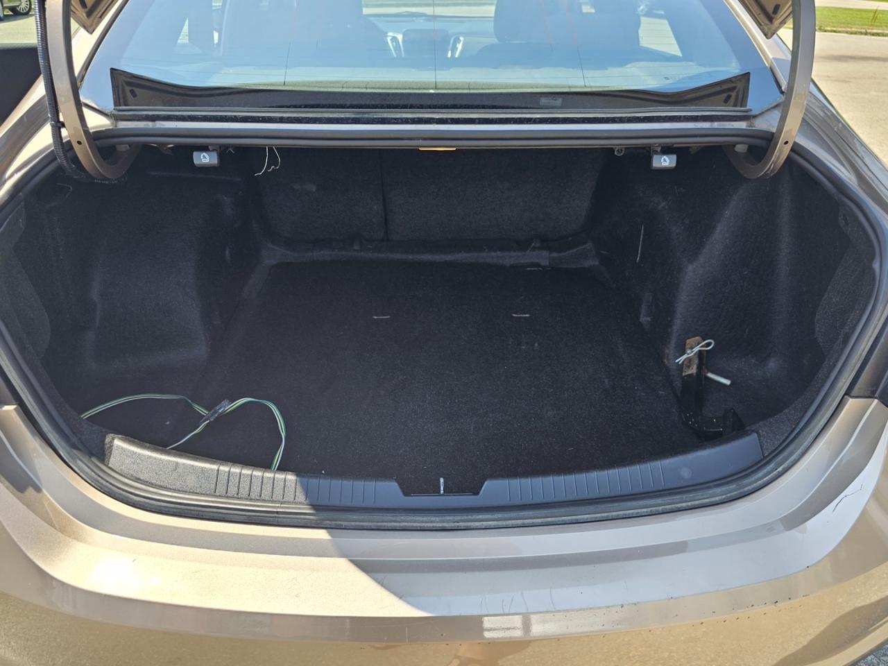 2018 Chevrolet Malibu LT - Photo #21