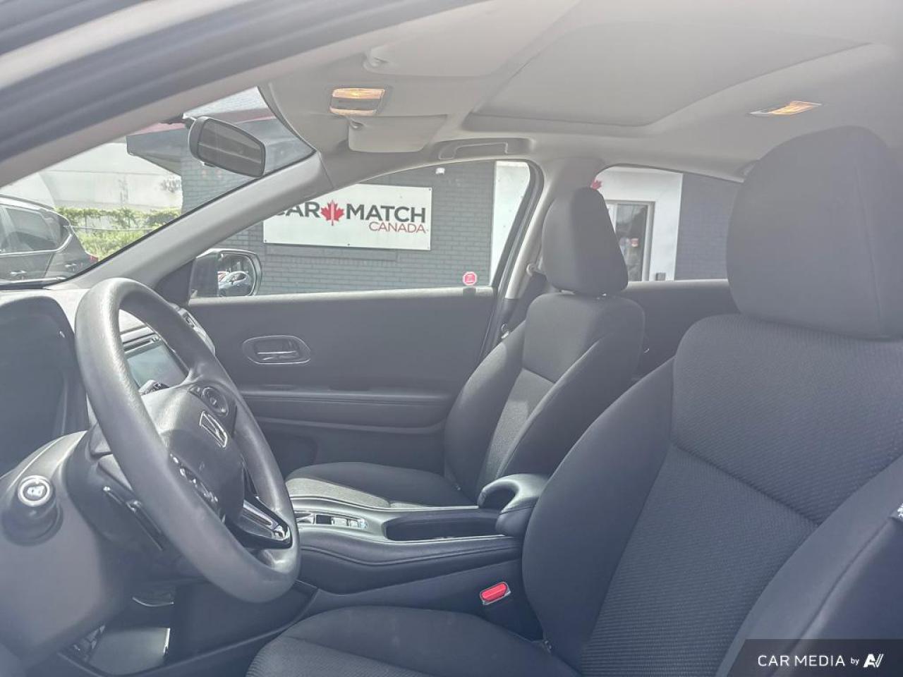 2018 Honda HR-V EX / NO ACCIDENTS / SUNROOF / HTD SEATS / AWD - Photo #10