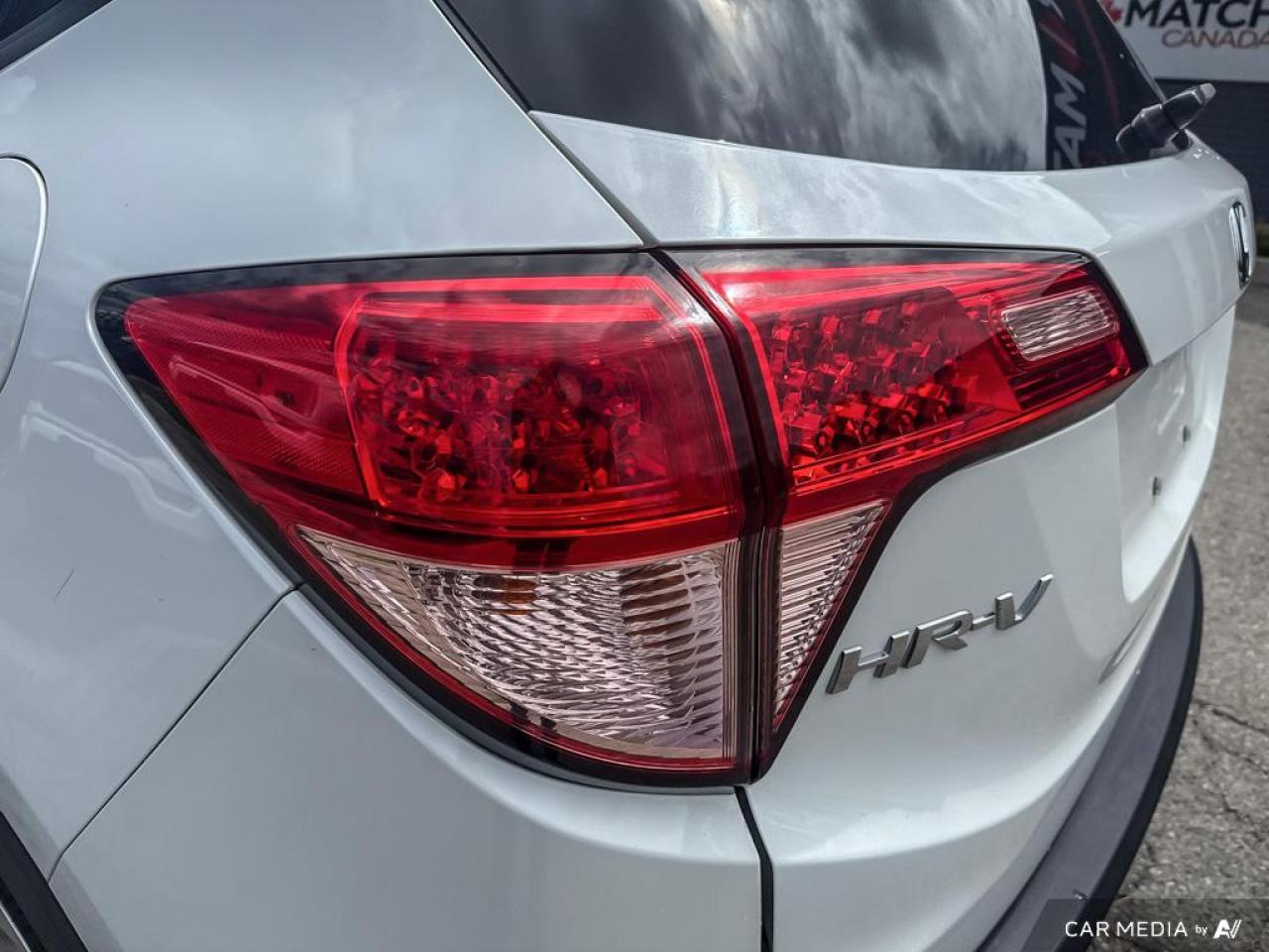 2018 Honda HR-V EX / NO ACCIDENTS / SUNROOF / HTD SEATS / AWD - Photo #8