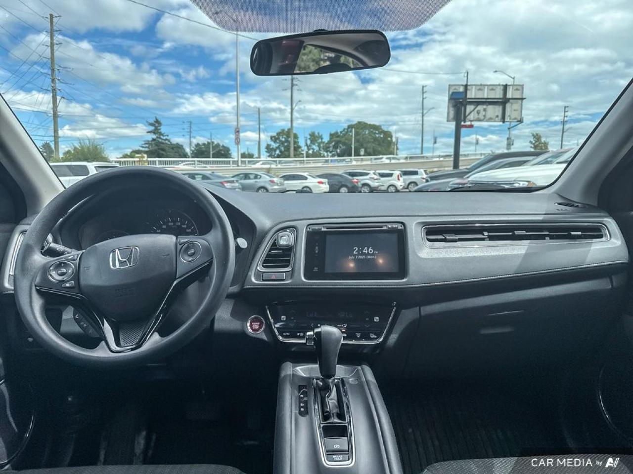 2018 Honda HR-V EX / NO ACCIDENTS / SUNROOF / HTD SEATS / AWD - Photo #12