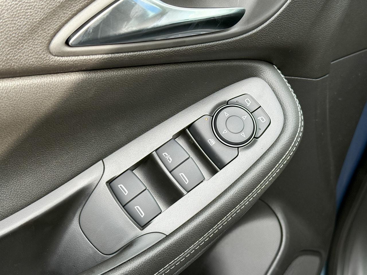 2026 Buick Encore GX Preferred 1.3L 3CYL WITH REMOTE START/ENTRY, HEATED SEATS, HEATED STEERING WHEEL, HD REAR VISION CAMERA, APPLE CARPLAY AND ANDROID AUTO Photo