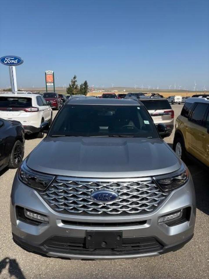 Used 2023 Ford Explorer Platinum for sale in Pincher Creek, AB