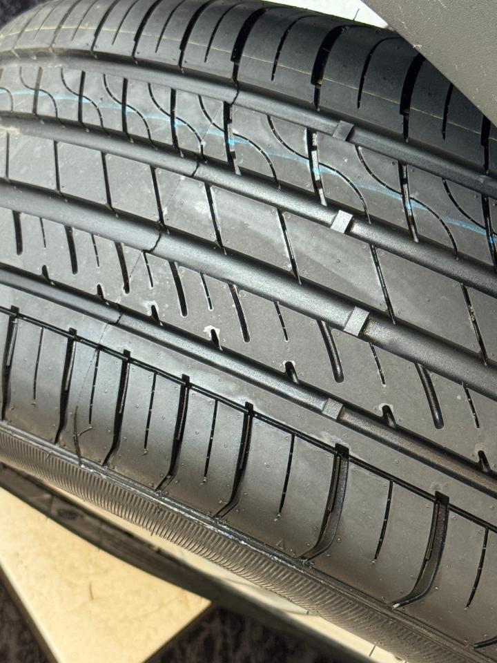 2014 Ford Escape SE+New Tires+Camera+Heated Seats+Bluetooth - Photo #3