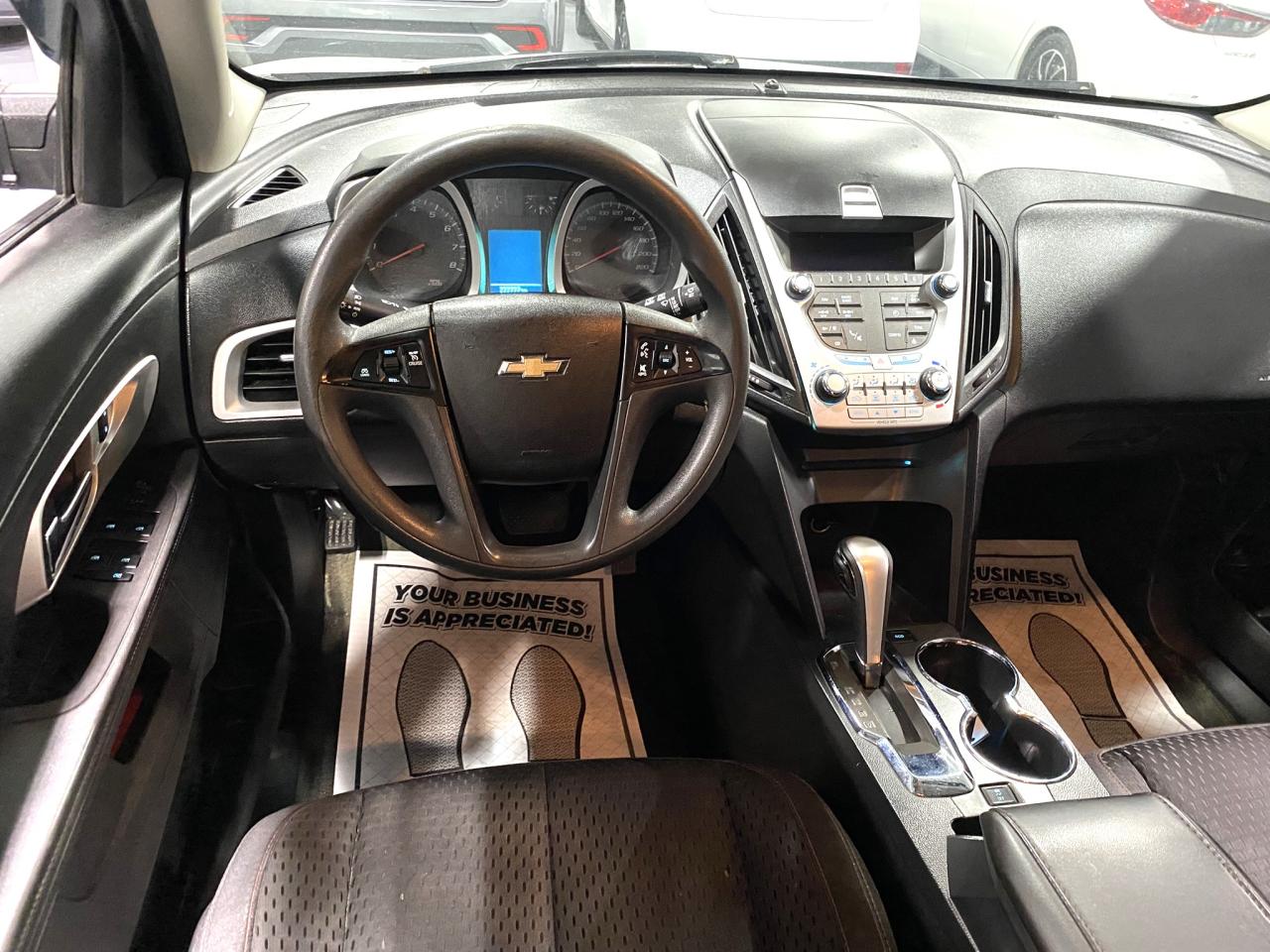 2015 Chevrolet Equinox LS - Photo #13