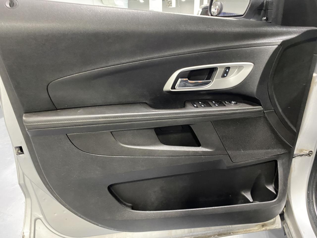 2015 Chevrolet Equinox LS - Photo #11