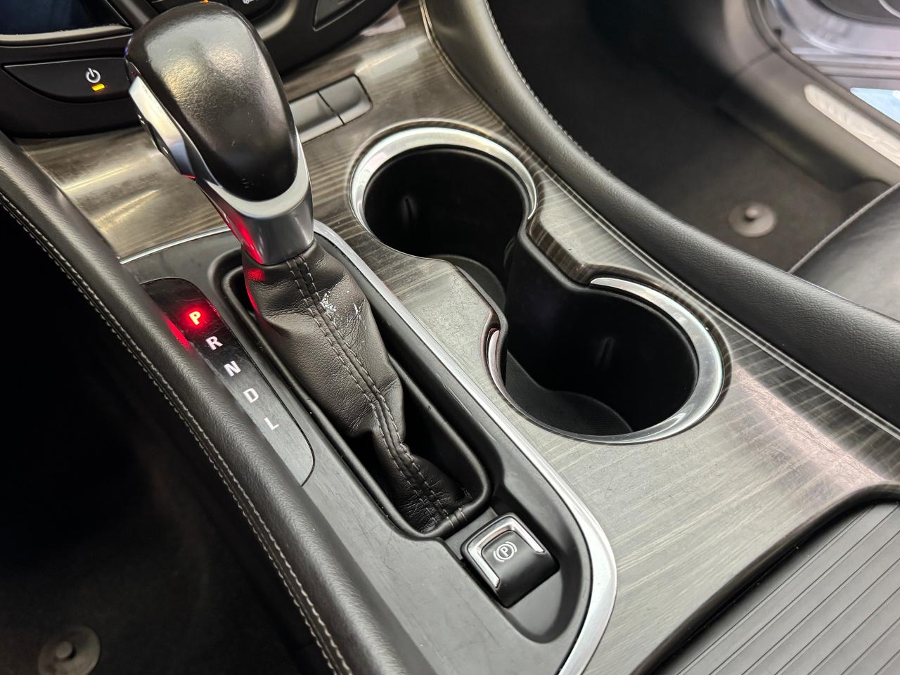 2019 Buick Envision AWD Essence+Roof+Leather+ApplePlay+CLEAN CARFAX - Photo #37