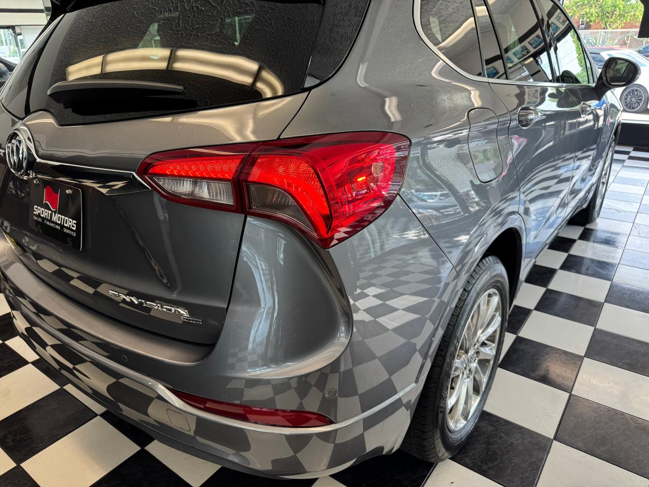 2019 Buick Envision AWD Essence+Roof+Leather+ApplePlay+CLEAN CARFAX Photo104