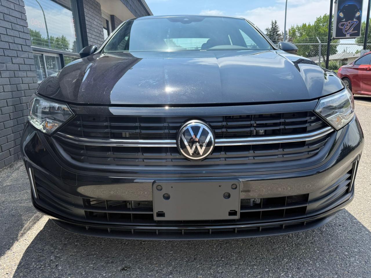 2024 Volkswagen Jetta Sport Comfortline | 6spd Manual | Low Km's - Photo #6