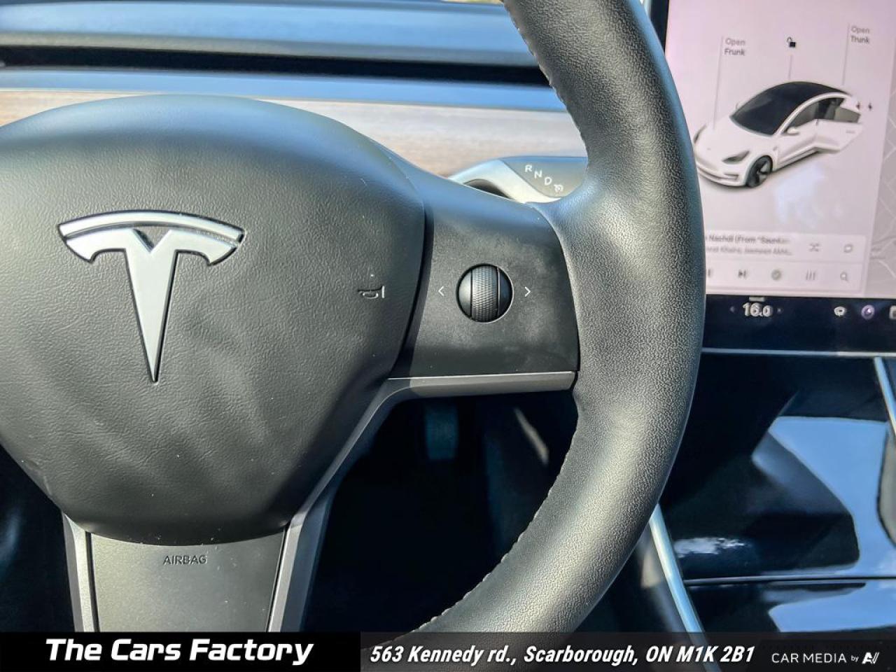 2020 Tesla Model 3 STANDARD RANGE PLUS 1-Owner No Accident! - Photo #16