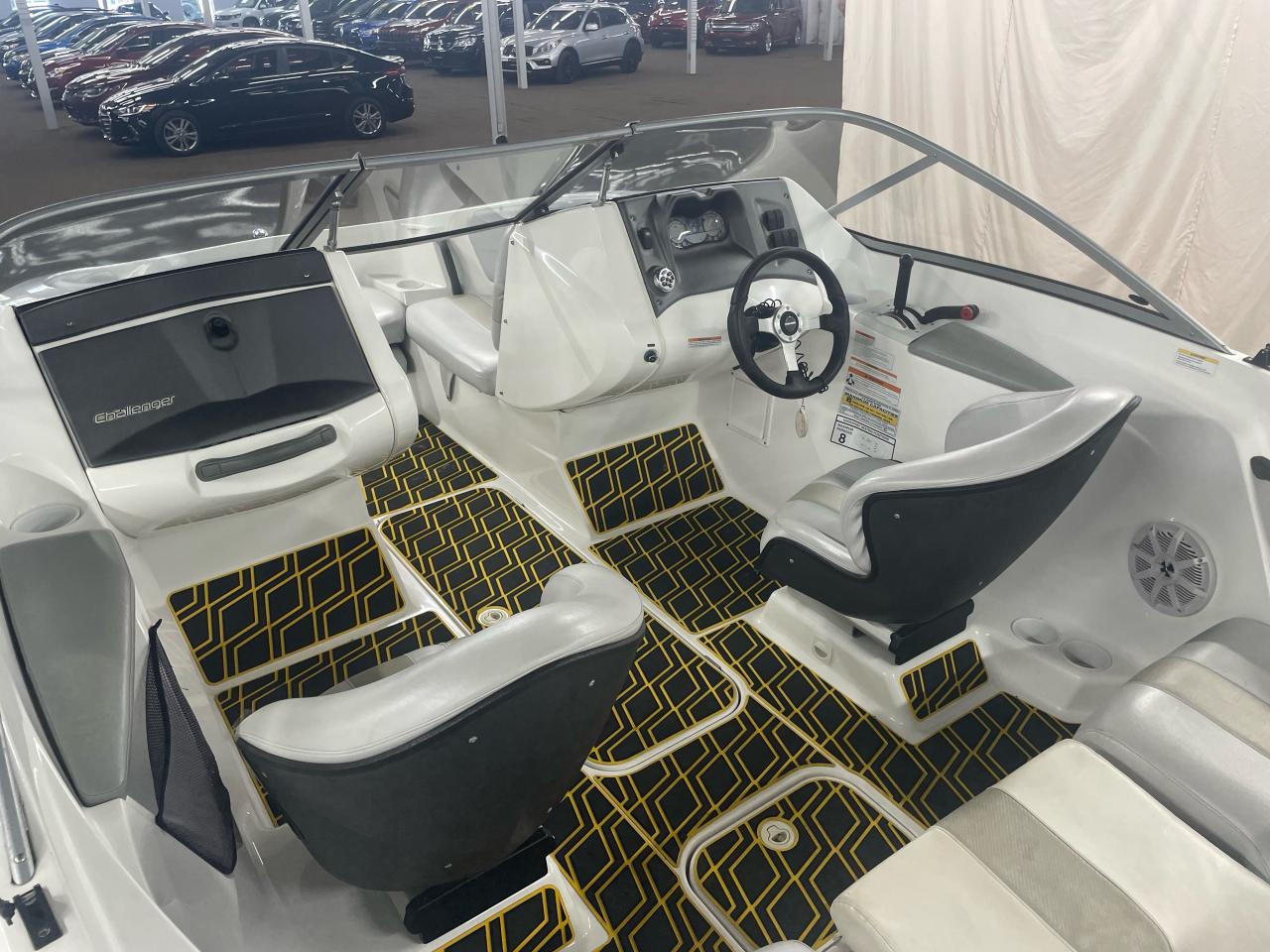 2008 Sea-Doo Challenger 180 Photo5