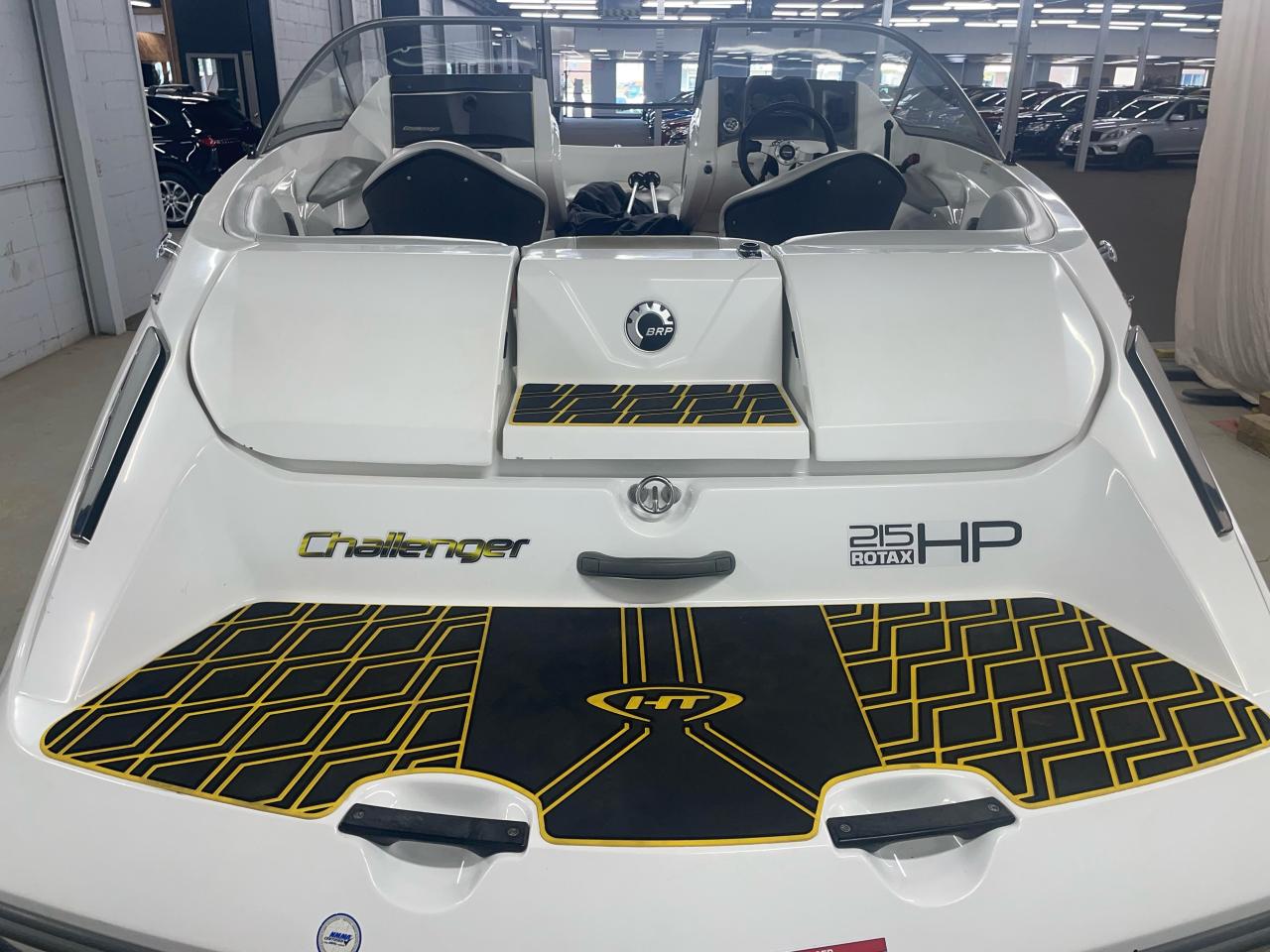 2008 Sea-Doo Challenger 180 Photo4