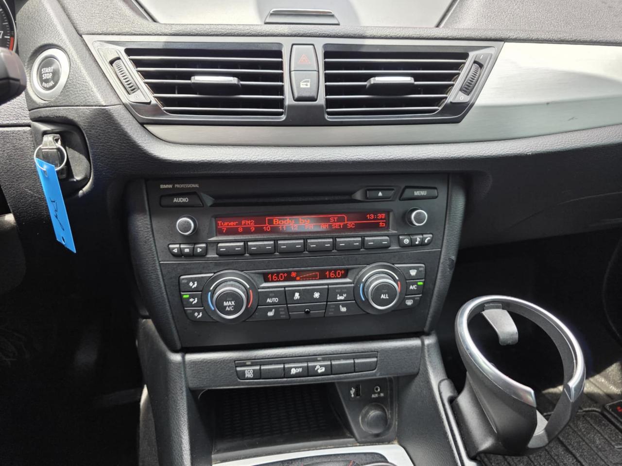 2013 BMW X1 xDrive35i M Package AWD Photo