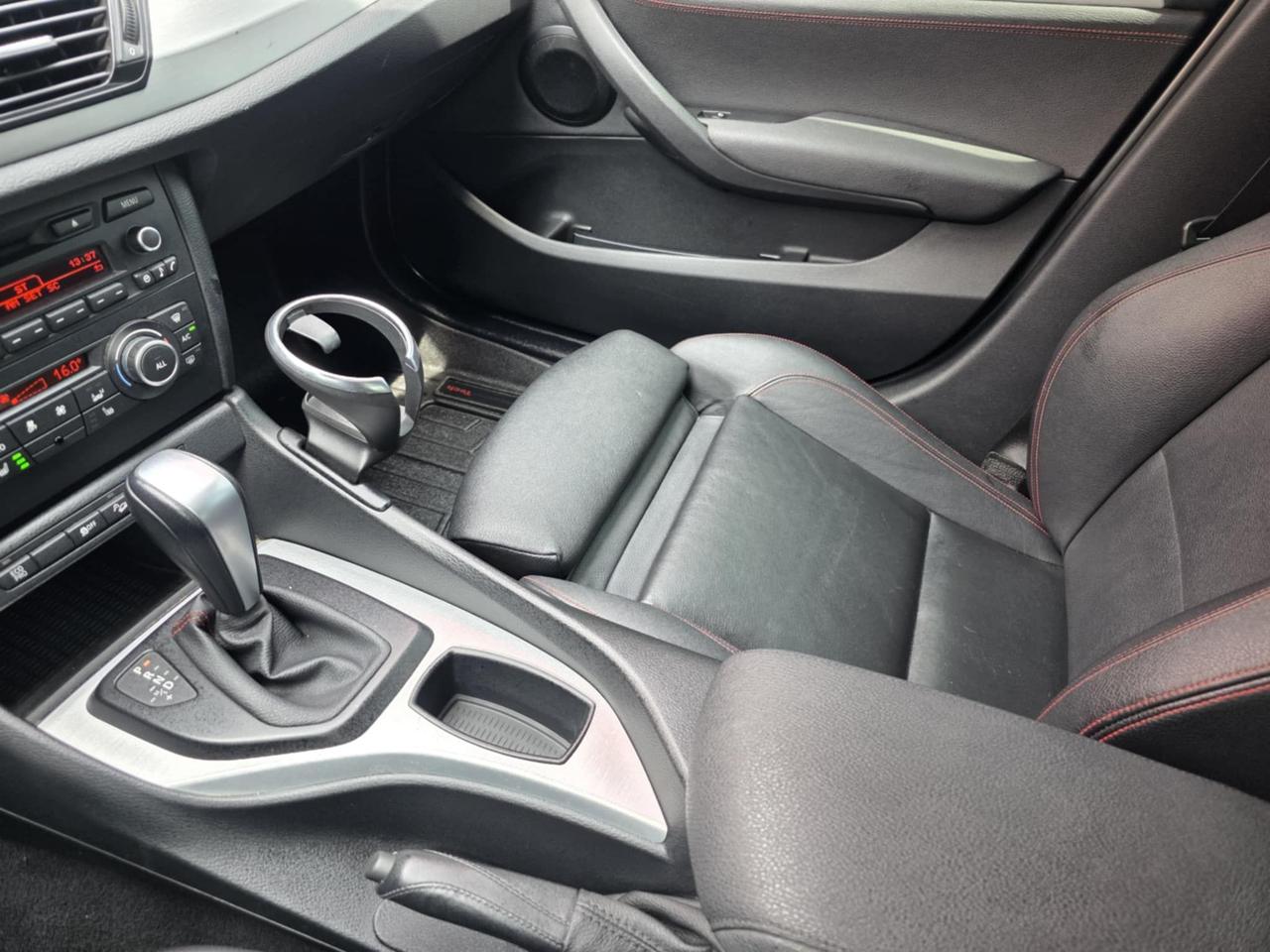 2013 BMW X1 xDrive35i M Package AWD Photo