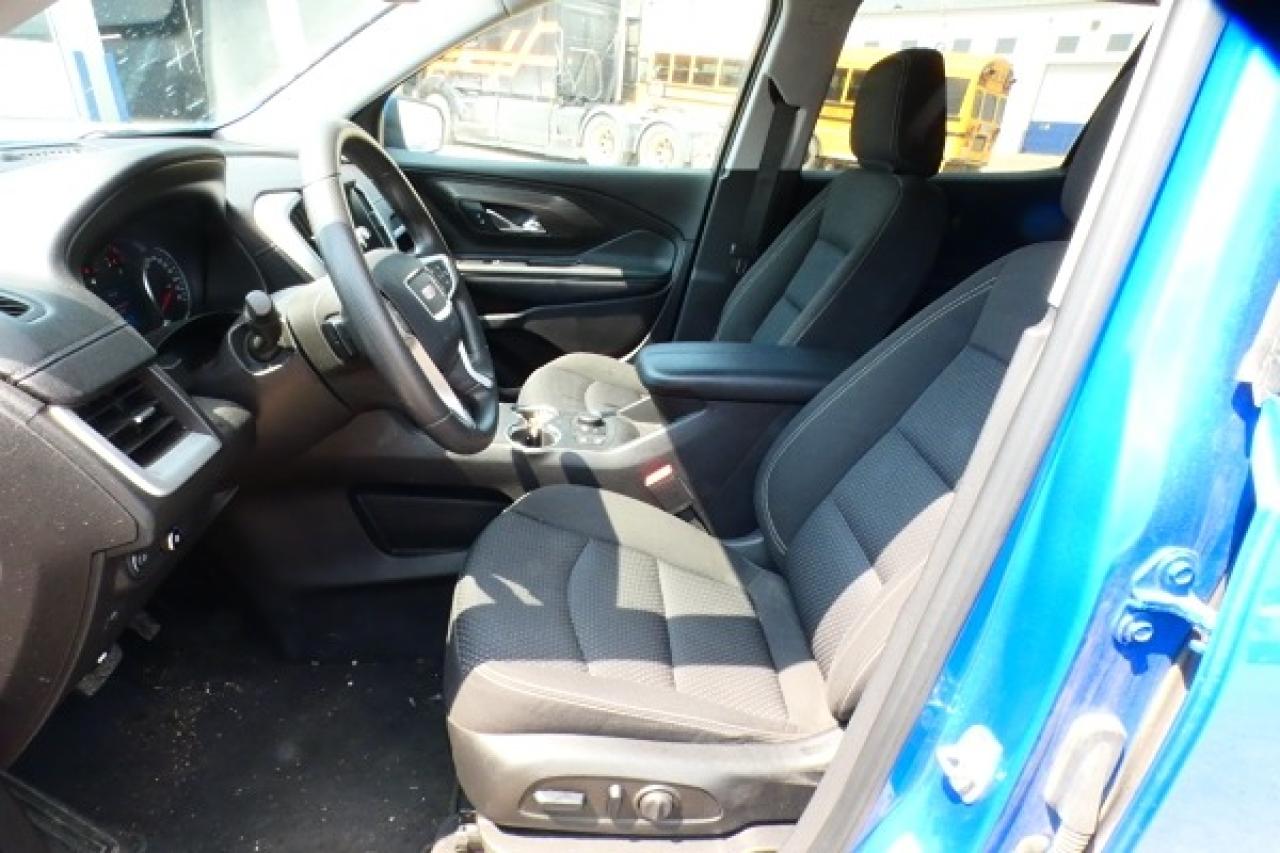 2024 GMC Terrain SLE AWD 4dr w/Htd cloth, BUC - Photo #11