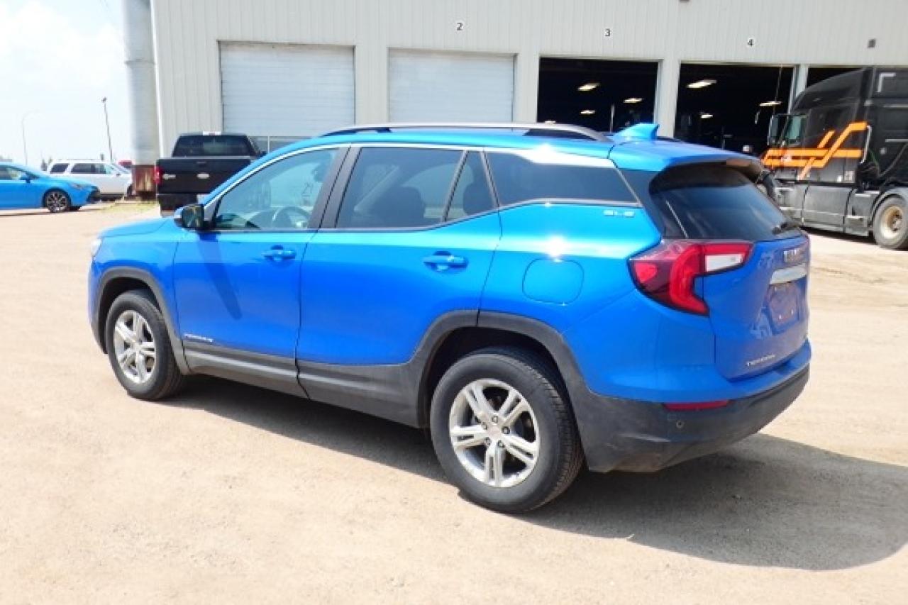 2024 GMC Terrain SLE AWD 4dr w/Htd cloth, BUC - Photo #8