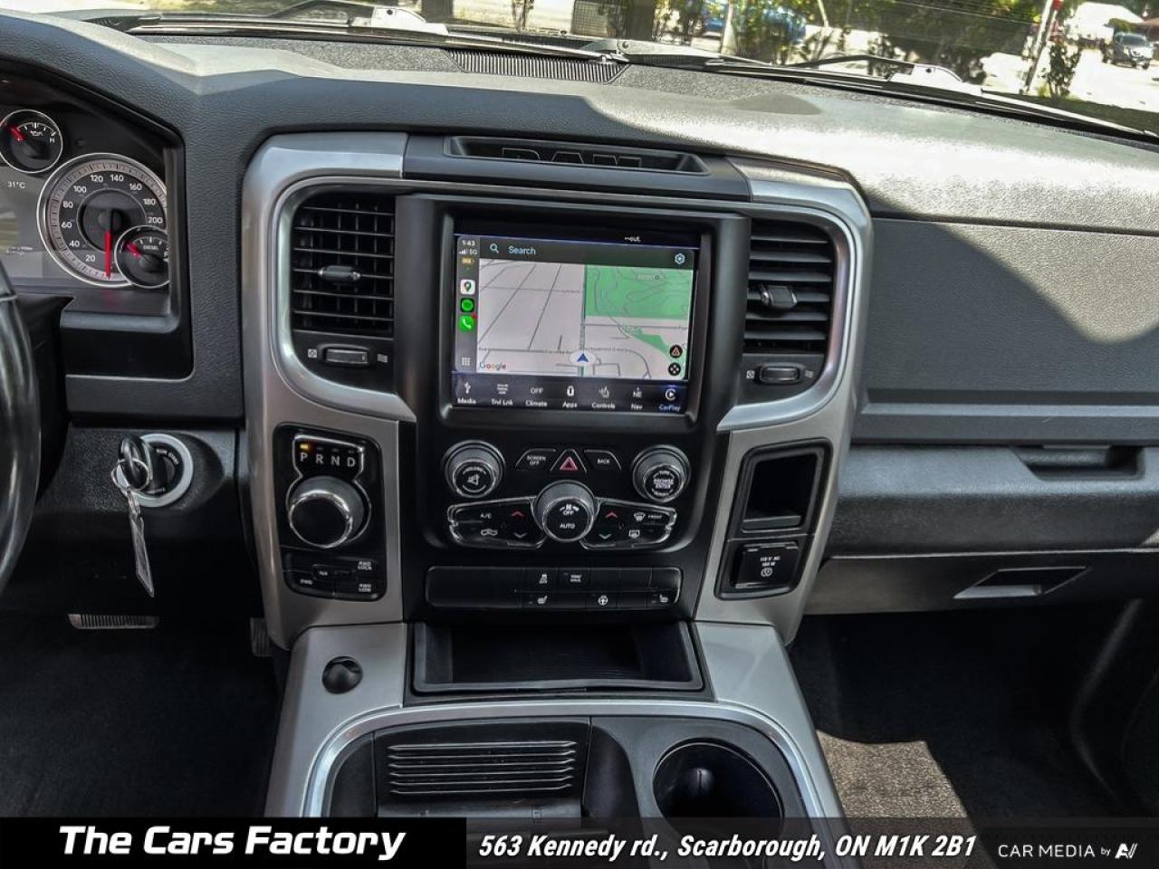 2018 RAM 1500 Outdoorsman 4x4 Crew Cab 5'7" Box 1-Owner - Mint! - Photo #18
