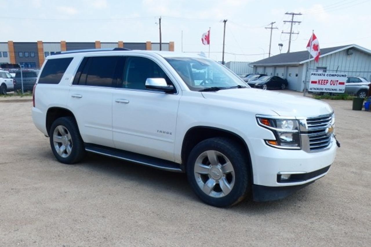 2016 Chevrolet Tahoe LTZ w/H&C L, Htd wheel, S/R, NAV, BUC - Photo #4
