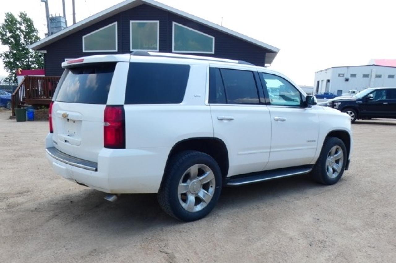 2016 Chevrolet Tahoe LTZ w/H&C L, Htd wheel, S/R, NAV, BUC - Photo #6