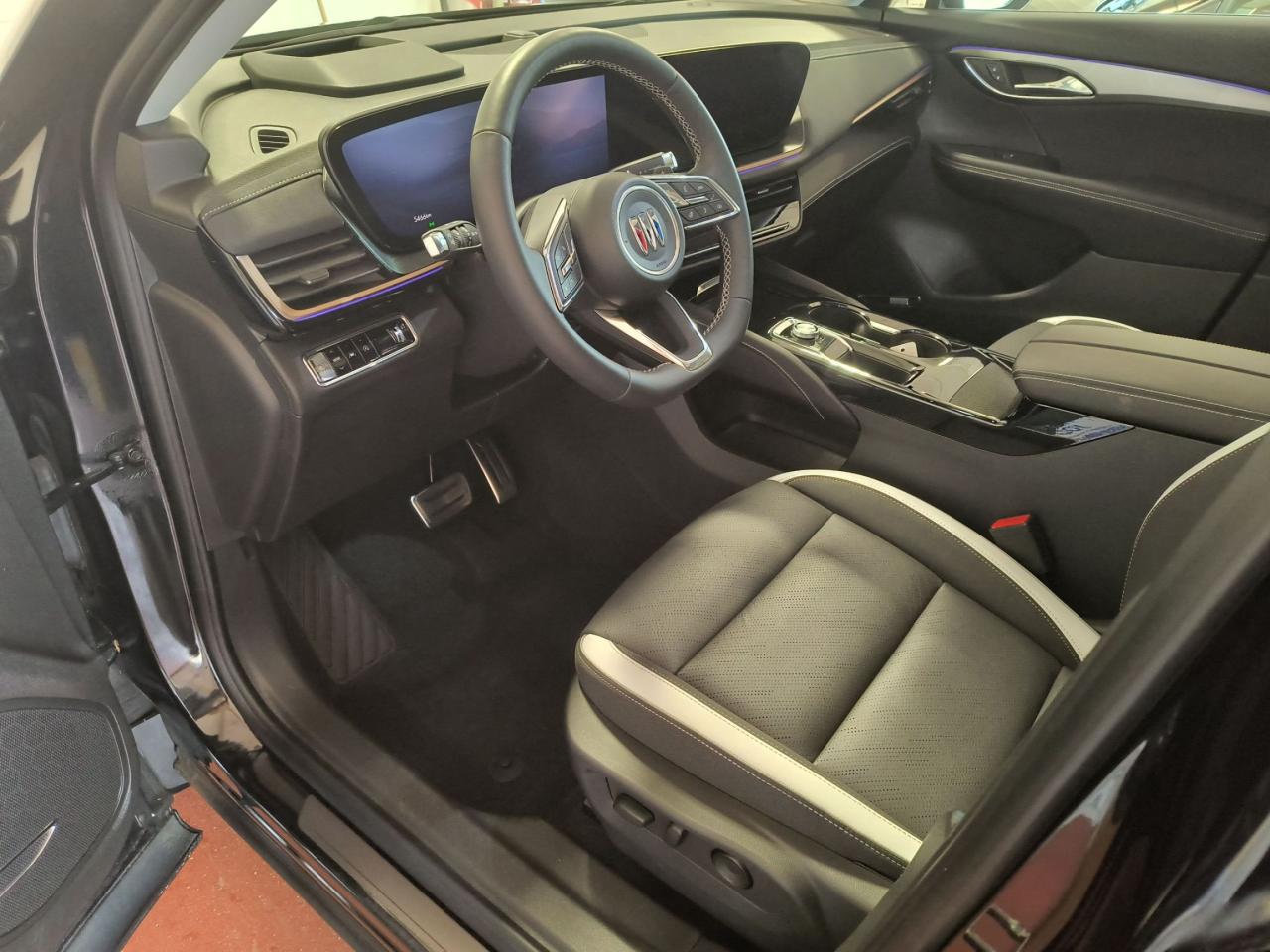 2024 Buick Envision SPORT TOURING Photo0